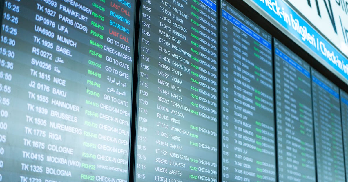 A Layover Time Check Before Booking Flights contextual article image for Marvel Travel.